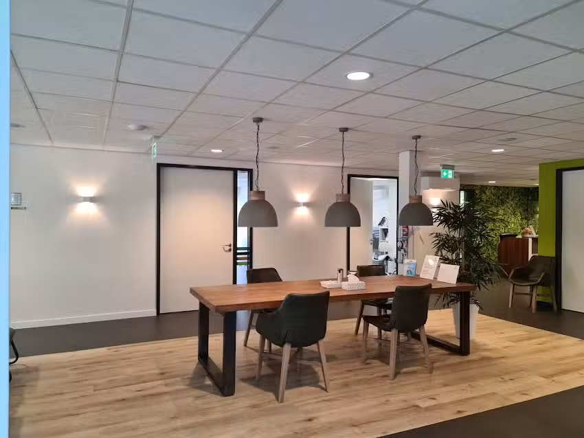 7 Senses Germaine Deckers