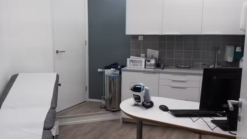 Huisartsenpraktijk Lhc Nguyen